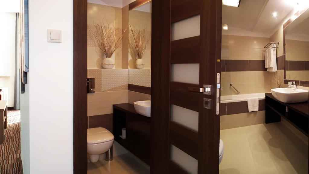 Hotel Gromada Arka Lux Koszalin Kamer foto